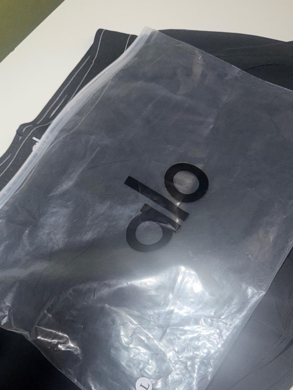 Alo skirt black size large fits like a medium
